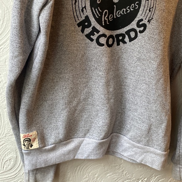 Grey Heather Women’s Size M sweatshirt with “Dance Records” print in black. - Picture 6 of 6